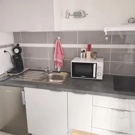 Beau Studio Renove Lumineux , Calme , Wifi * Cahors